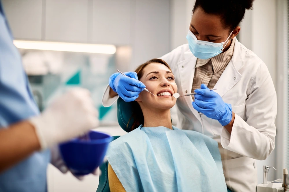 What Makes Dental Implants the Best Choice for a Long-Lasting Smile Bracknell?